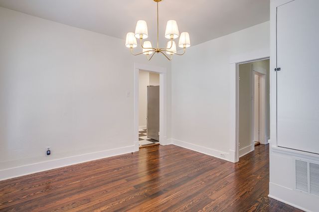 1325 Hurley Avenue, Fort Worth, TX 76104