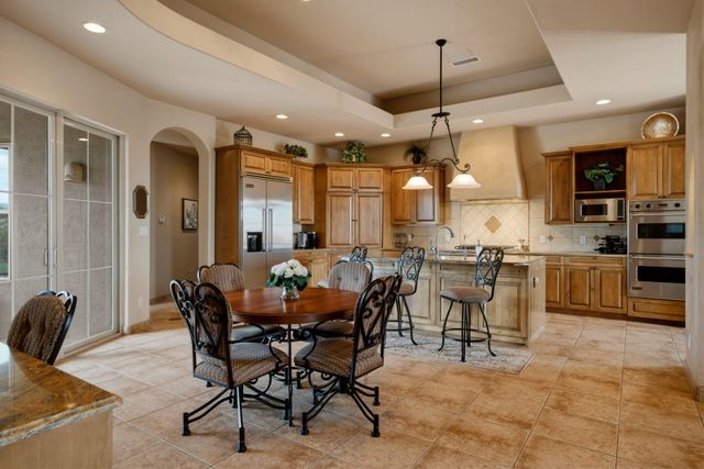 26 Vista Sandia Court, Placitas, NM 87043
