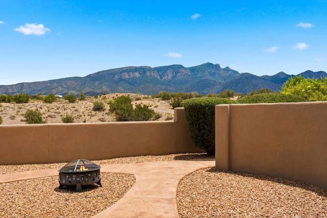 26 Vista Sandia Court, Placitas, NM 87043