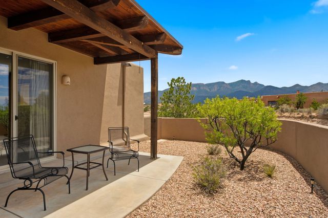 26 Vista Sandia Court, Placitas, NM 87043