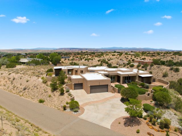 26 Vista Sandia Court, Placitas, NM 87043