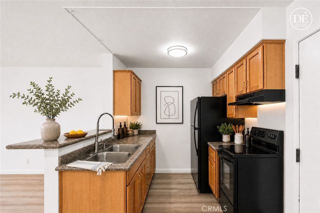 20234 Cantara Street 224, Winnetka, CA 91306