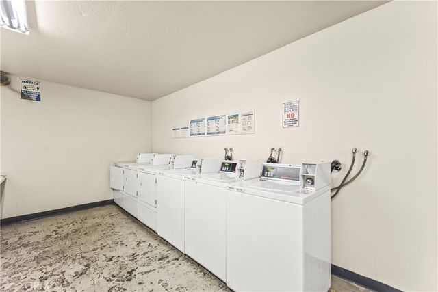 20234 Cantara Street 224, Winnetka, CA 91306