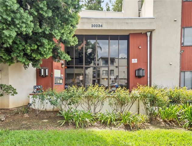 20234 Cantara Street 224, Winnetka, CA 91306