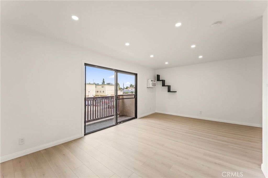 20234 Cantara Street 224, Winnetka, CA 91306 — photo 5