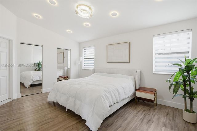 19185 NW 22nd St, Pembroke Pines, FL 33029