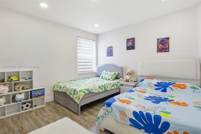 19185 NW 22nd St, Pembroke Pines, FL 33029