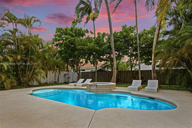 19185 NW 22nd St, Pembroke Pines, FL 33029