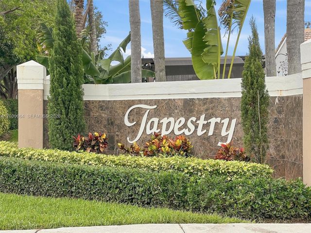 19185 NW 22nd St, Pembroke Pines, FL 33029