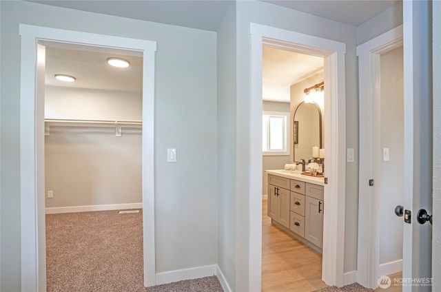 15803 96th Avenue Ct E, Puyallup, WA 98375