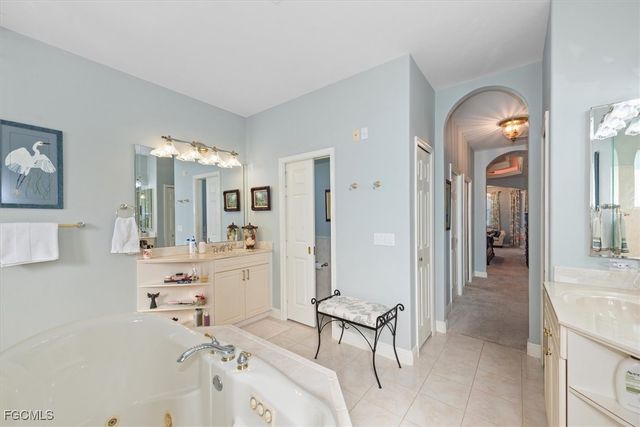 2529 Gleason PKWY, Cape Coral, FL 33914