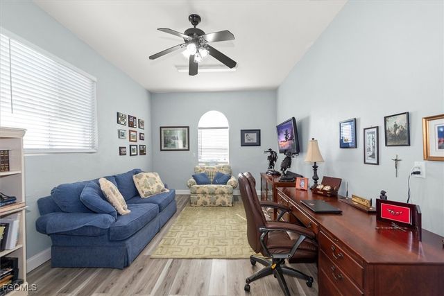 2529 Gleason PKWY, Cape Coral, FL 33914