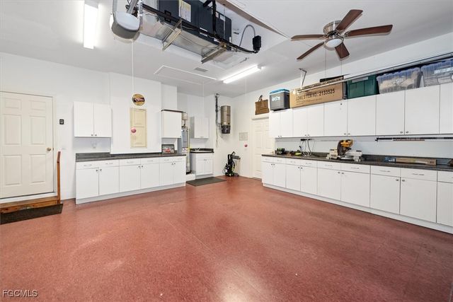 2529 Gleason PKWY, Cape Coral, FL 33914