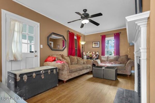 811 Clark Avenue, New Bern, NC 28560