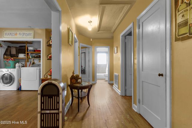 811 Clark Avenue, New Bern, NC 28560