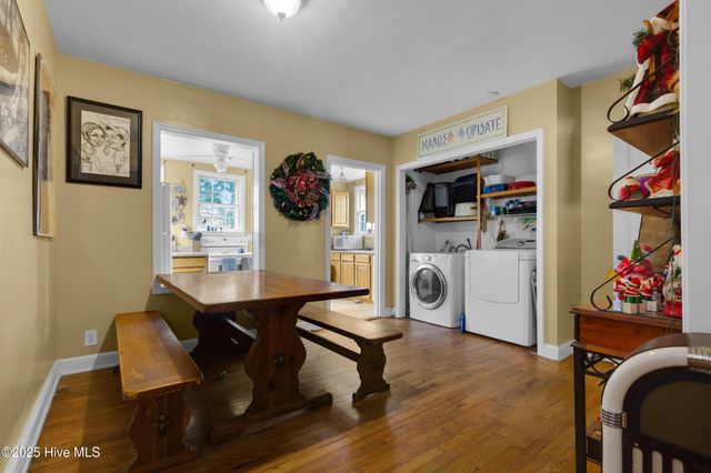811 Clark Avenue, New Bern, NC 28560