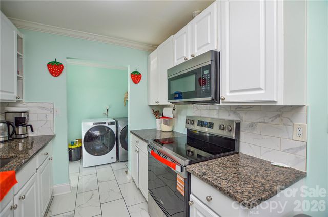 5514 Collins Street, Charlotte, NC 28269