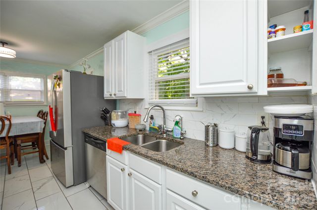 5514 Collins Street, Charlotte, NC 28269