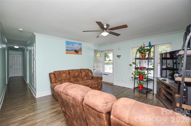 5514 Collins Street, Charlotte, NC 28269