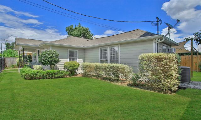 1518 Sabine Street, Houston, TX 77007