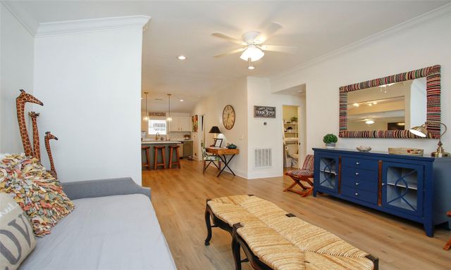 1518 Sabine Street, Houston, TX 77007
