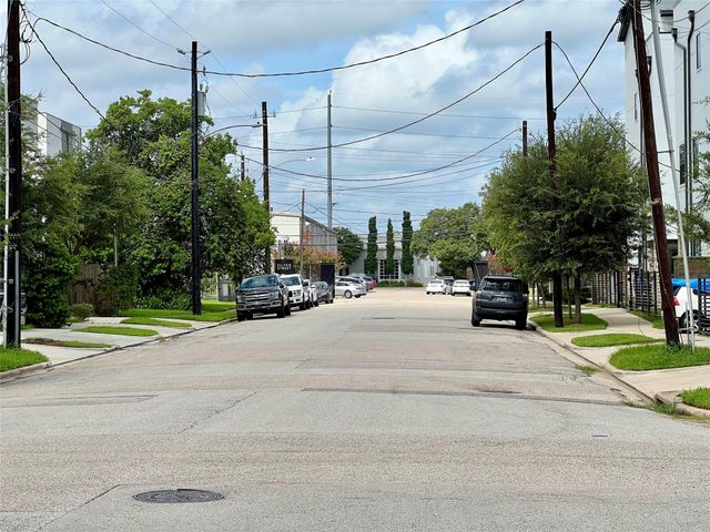 1518 Sabine Street, Houston, TX 77007