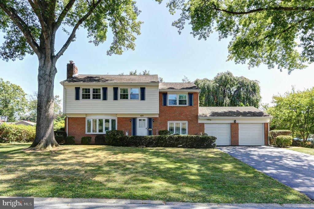 417 CANDLEWYCK RD, Camp Hill, PA 17011