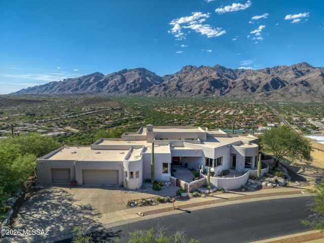 4545 N Black Rock Drive, Tucson, AZ 85750