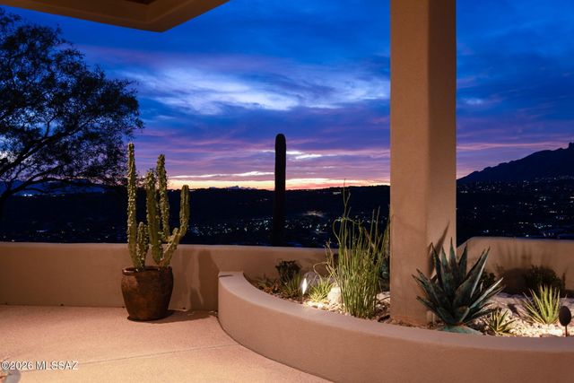 4545 N Black Rock Drive, Tucson, AZ 85750