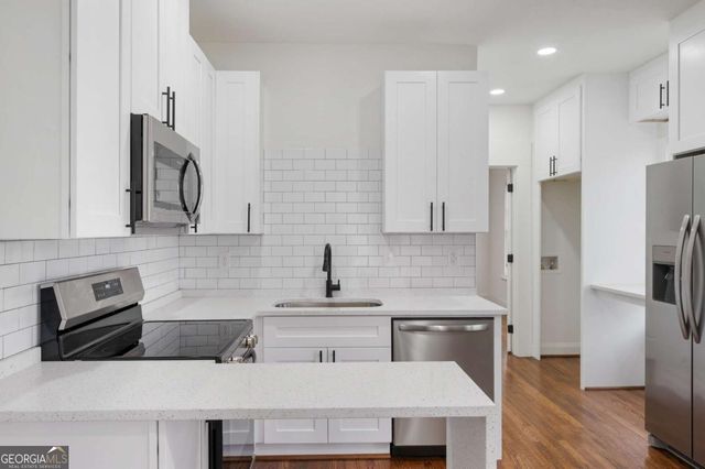 405 4th Street NE 24, Atlanta, GA 30308