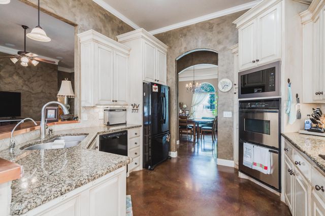 9151 ARENA Drive, Amarillo, TX 79119