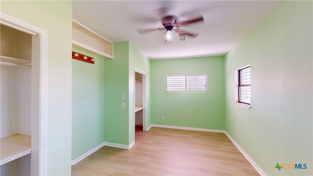 Image 17 of property listing at 312 W Jefferson Avenue, Port O'connor, TX 77982