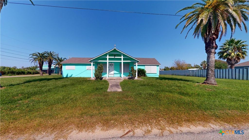 Image 39 of property listing at 312 W Jefferson Avenue, Port O'connor, TX 77982