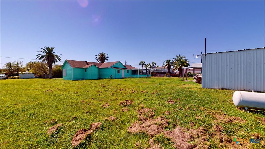 Image 44 of property listing at 312 W Jefferson Avenue, Port O'connor, TX 77982