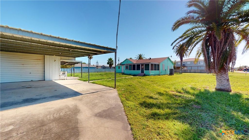 Image 45 of property listing at 312 W Jefferson Avenue, Port O'connor, TX 77982