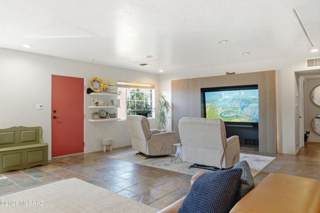 4818 E 12th Street, Tucson, AZ 85711