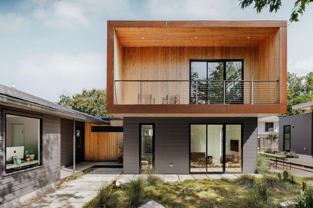 1405 Harvey ST, Austin, TX 78702