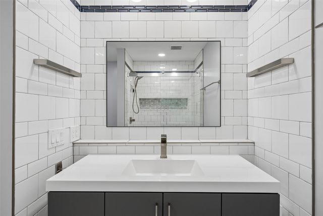 4231 Travis Street 23, Dallas, TX 75205