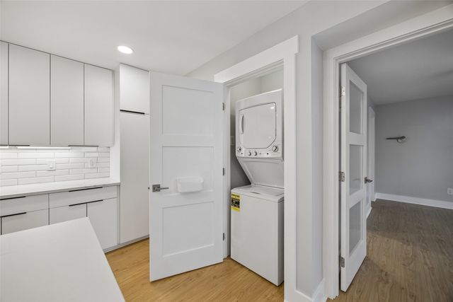 4231 Travis Street 23, Dallas, TX 75205