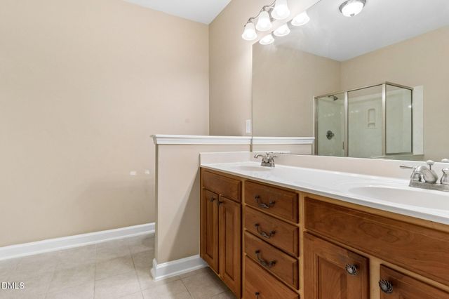 253 Meadow Beauty Drive 87, Apex, NC 27539