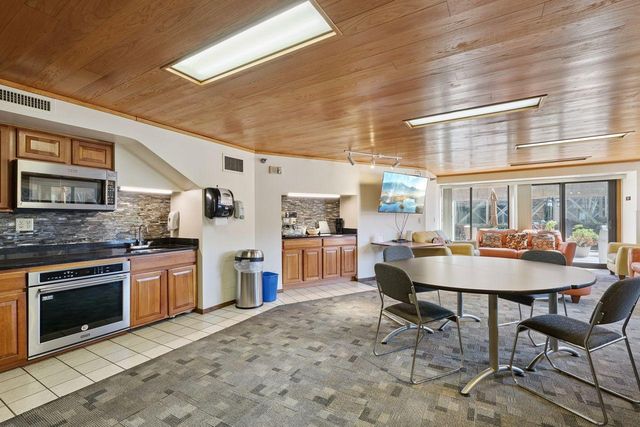 26 10th Street W 1005, Saint Paul, MN 55102