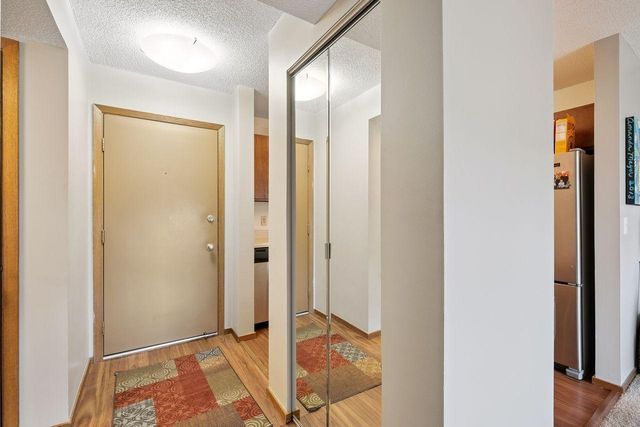 26 10th Street W 1005, Saint Paul, MN 55102