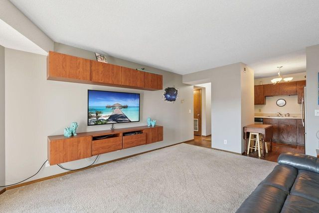 26 10th Street W 1005, Saint Paul, MN 55102