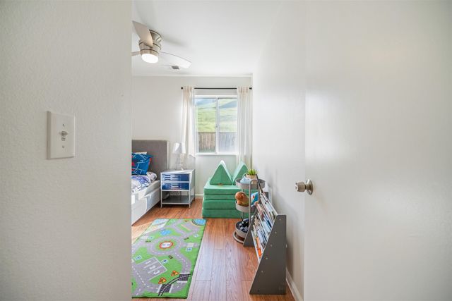 17 Burlwood Ct, Pittsburg, CA 94565