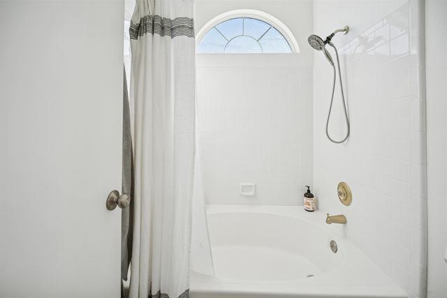 17 Burlwood Ct, Pittsburg, CA 94565