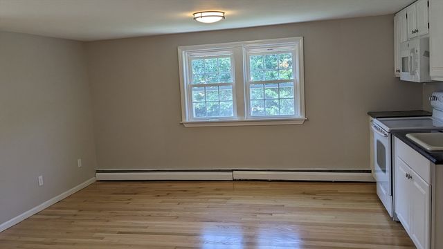 11 Bob-O-Link Lane, Yarmouth, MA 02673