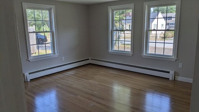 11 Bob-O-Link Lane, Yarmouth, MA 02673