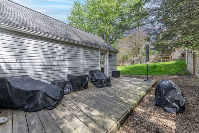 102 Evans St, Homewood, PA 15010