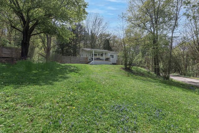 102 Evans St, Homewood, PA 15010