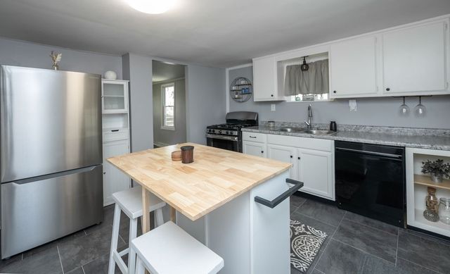 102 Evans St, Homewood, PA 15010